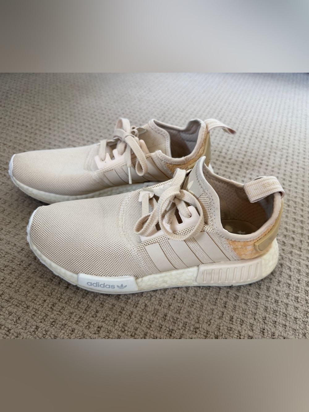 adidas NMD R1 Sneakers Beige | Men’s 9.5 Women’s 10.5